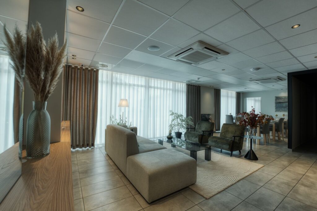 salon-lounge-hotel-ala12